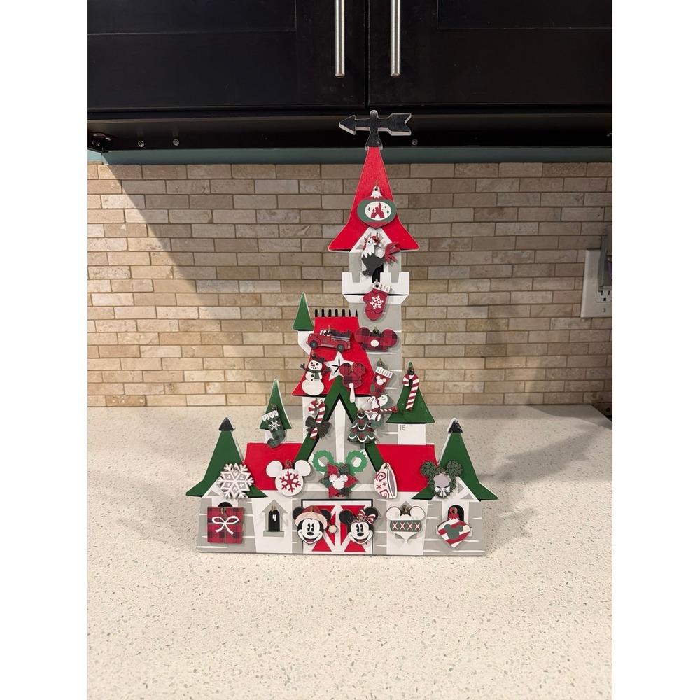 Disney Mickey Minnie Nordic Castle Advent Calendar